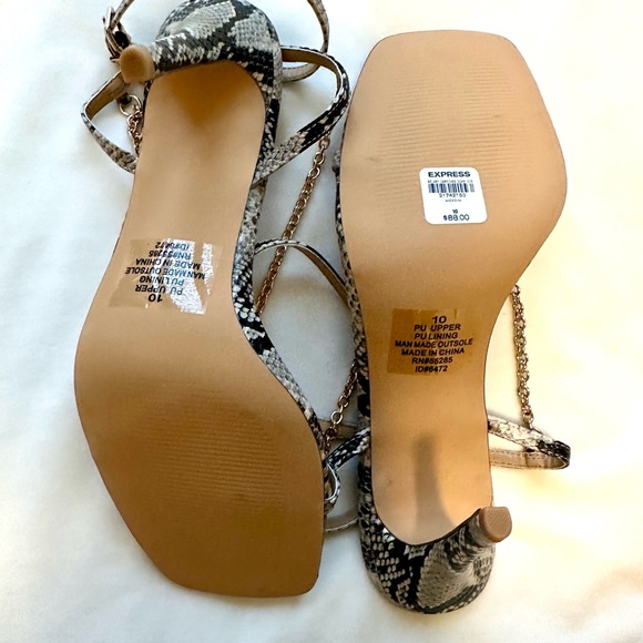 Cute, strappy snake 3.93 inch heels with chain from Express. Size 10 - Picture 4 of 7